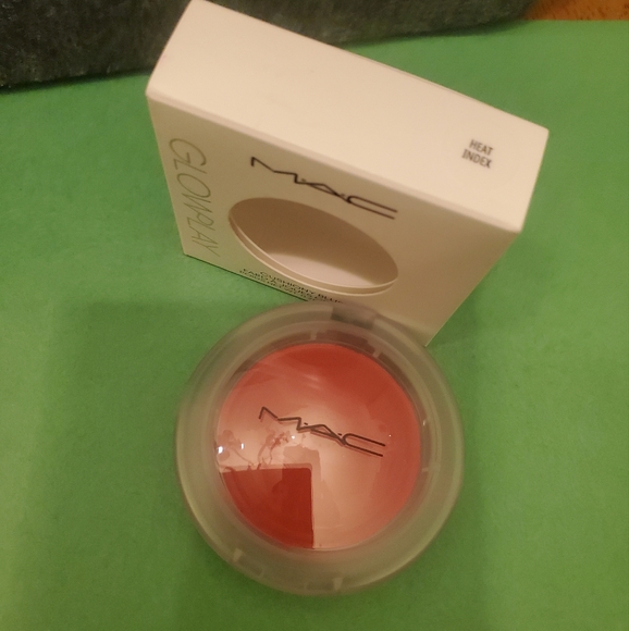 MAC Glow Play Cushiony Blush HEAT INDEX. BNIB - Picture 6 of 8
